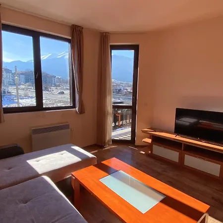 Snow Mountain View Apartment *
