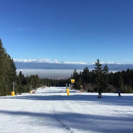 Snow Mountain View Apartment Bansko
