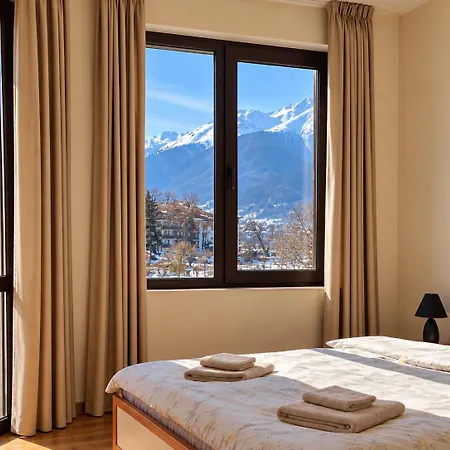 Snow Mountain View Apartment Bansko