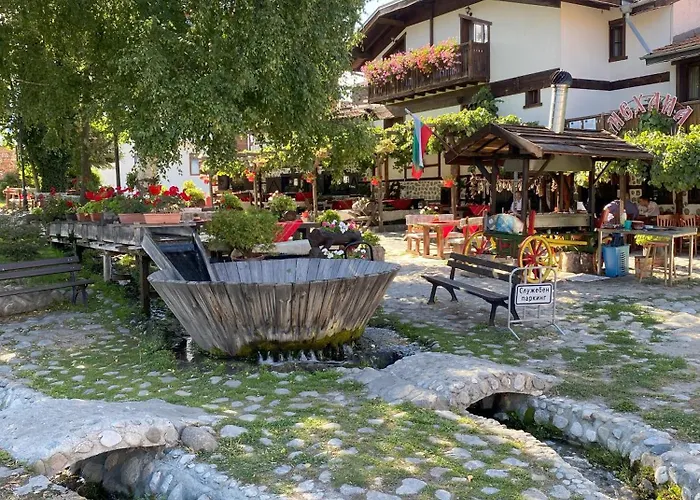 Snow Mountain View アパート